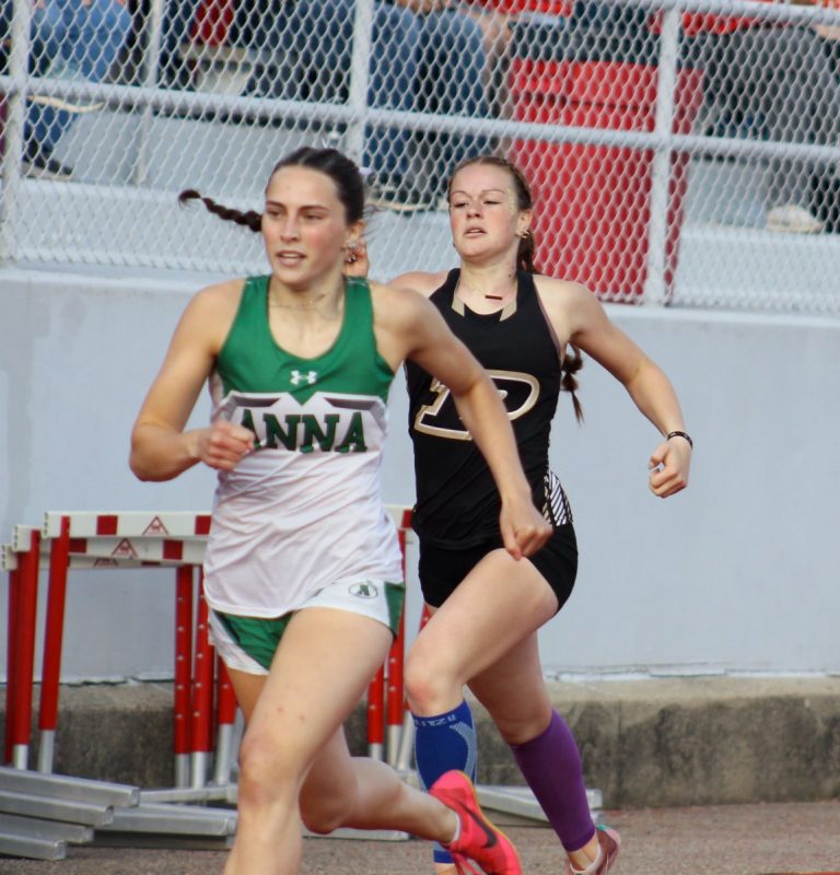Parkway’s Naomi Knapke earned her first career trip to state by placing third in the girls 400-meter dash with a time of 59.96. (CherryRoad Media/Brandon Unverferth)