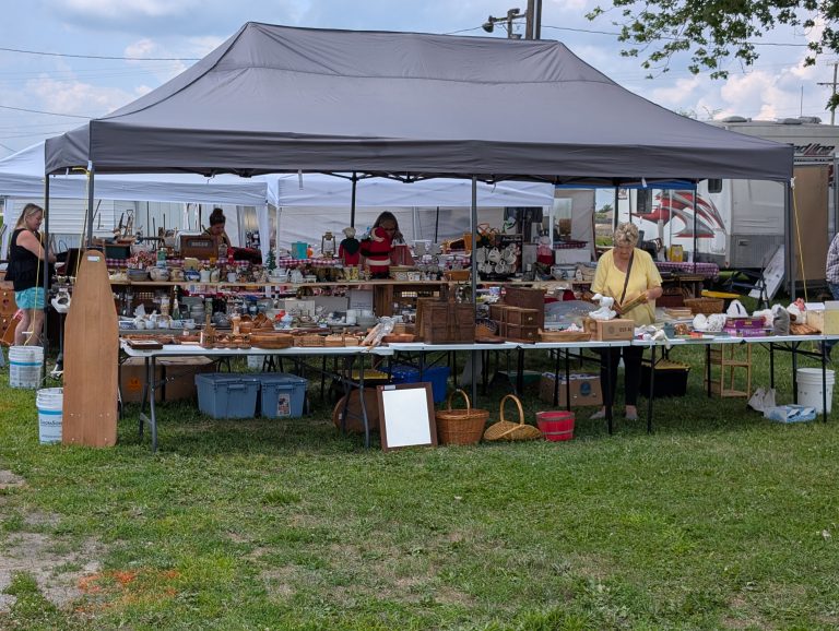 More than 200 vendors are set up at the Van Wert County Fairgrounds for the U.S. 127 sales (Sam Shriver/CherryRoad Media)