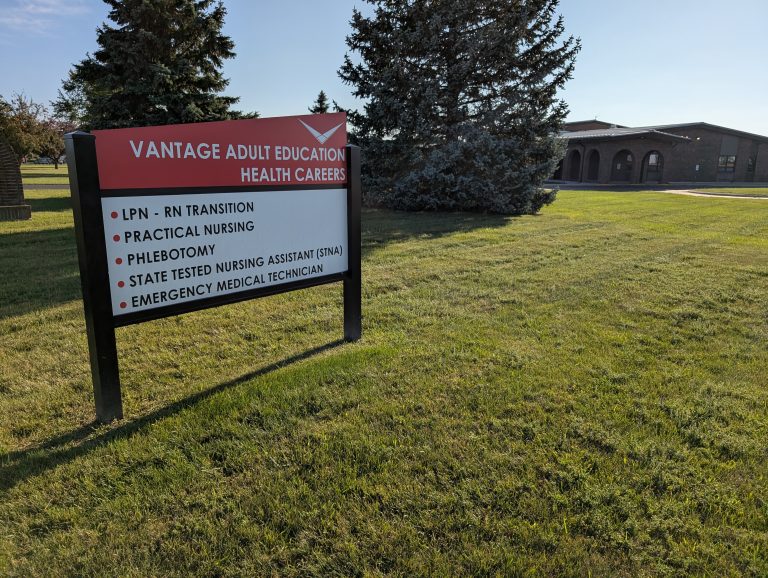 Alexander & Bebout was chosen as the Construction Manager for the Vantage Career Center’s Academy of Medical Careers renovation. (Sam Shriver/CherryRoad Media)
